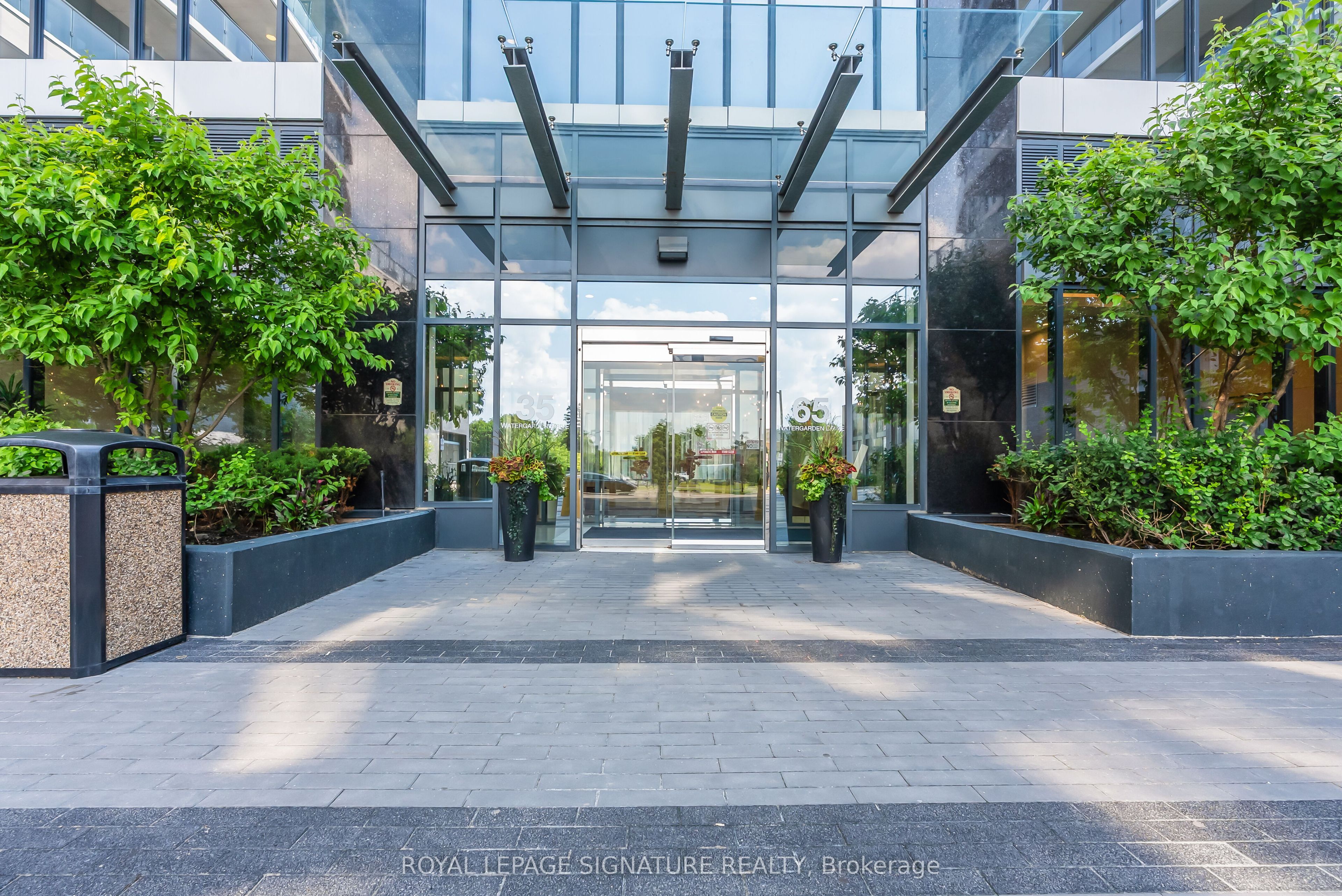 35 Watergarden Drive 218