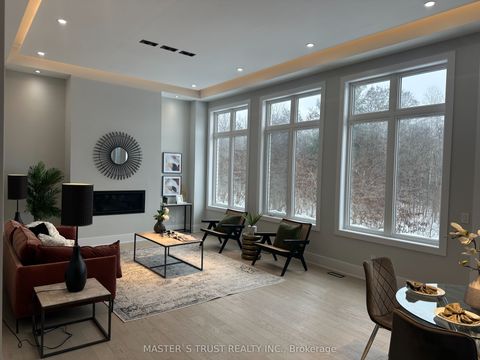 35 Meizhou Avenue Markham ON L6C 3M8