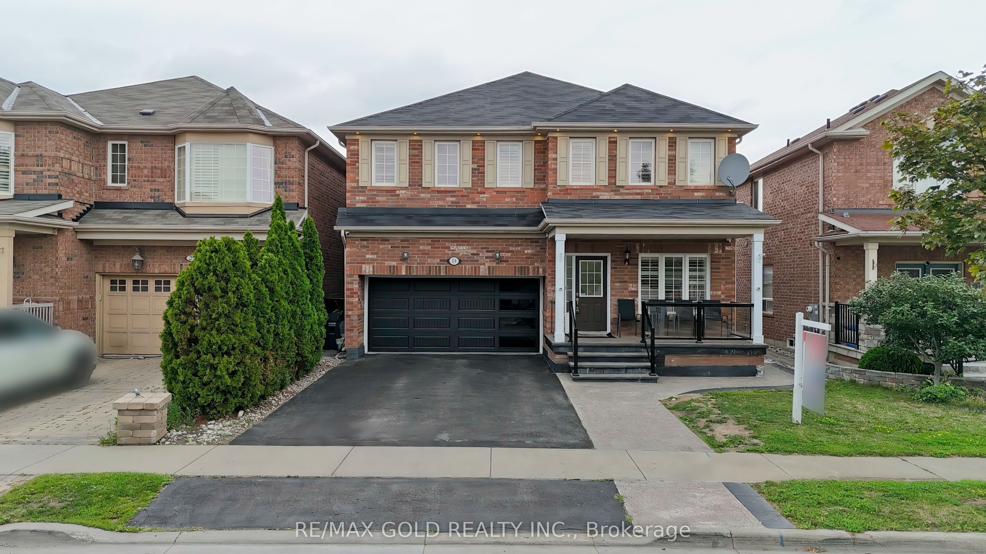 29 Abbotsbury Drive