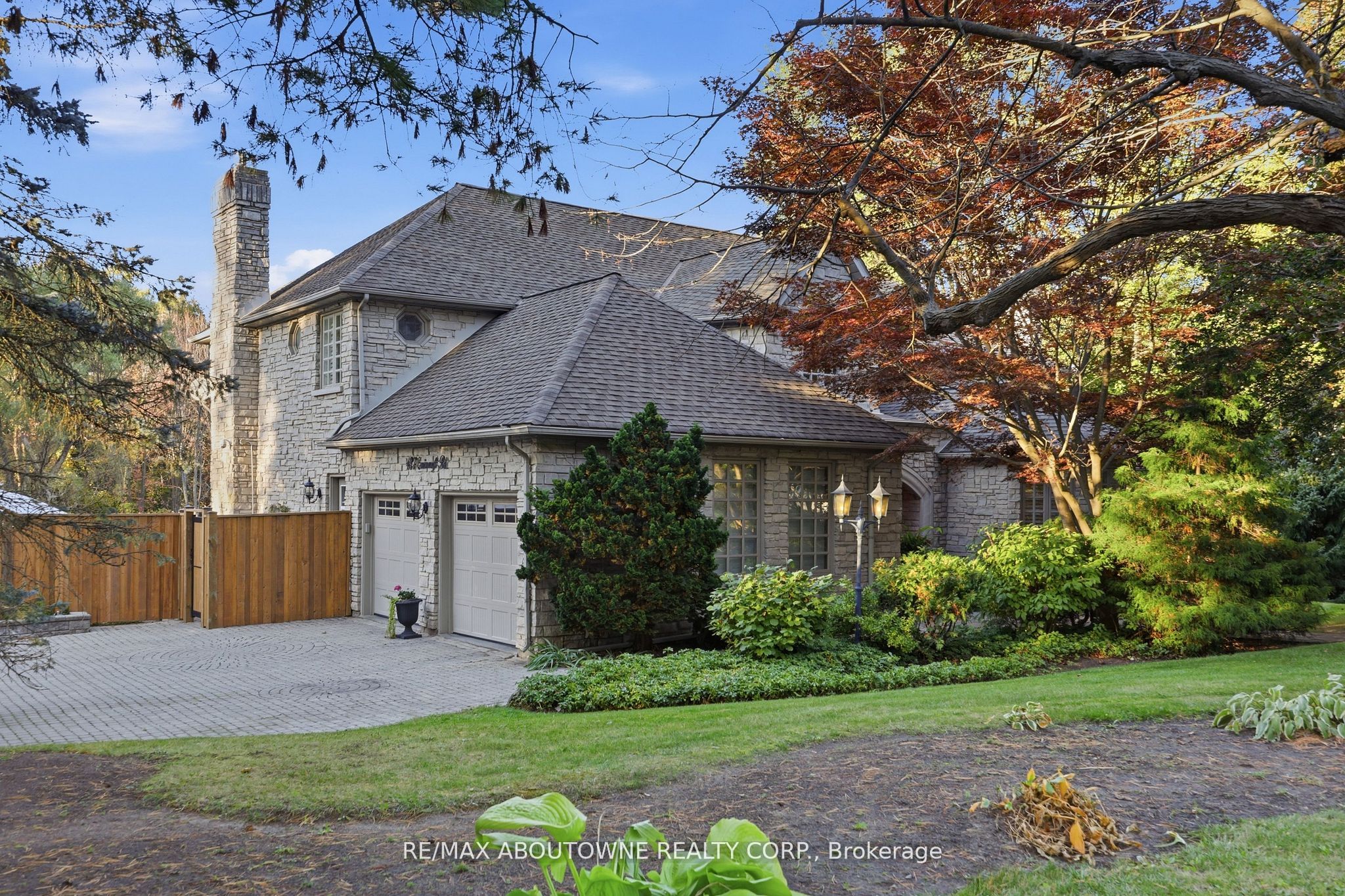 437 Cairncroft Road
