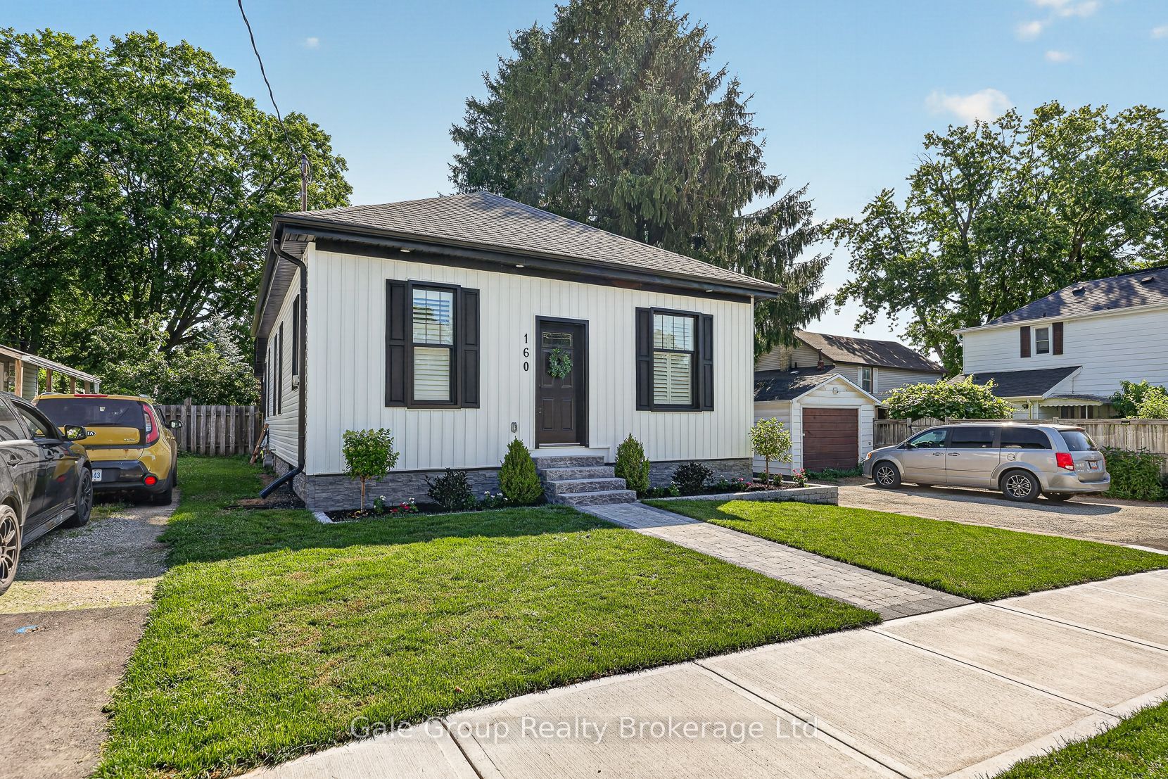 160 John Street