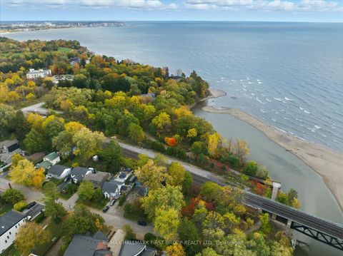 313 Dyson Road Pickering ON L1W 2N1