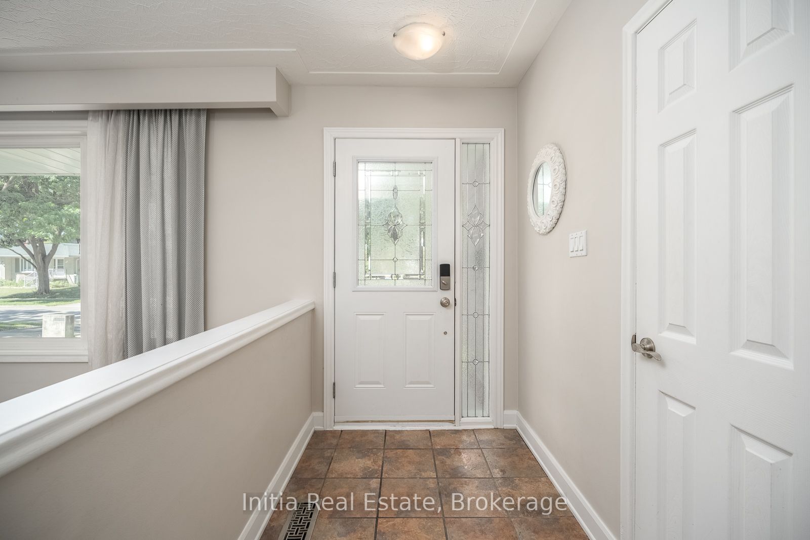 53 Burrows Avenue