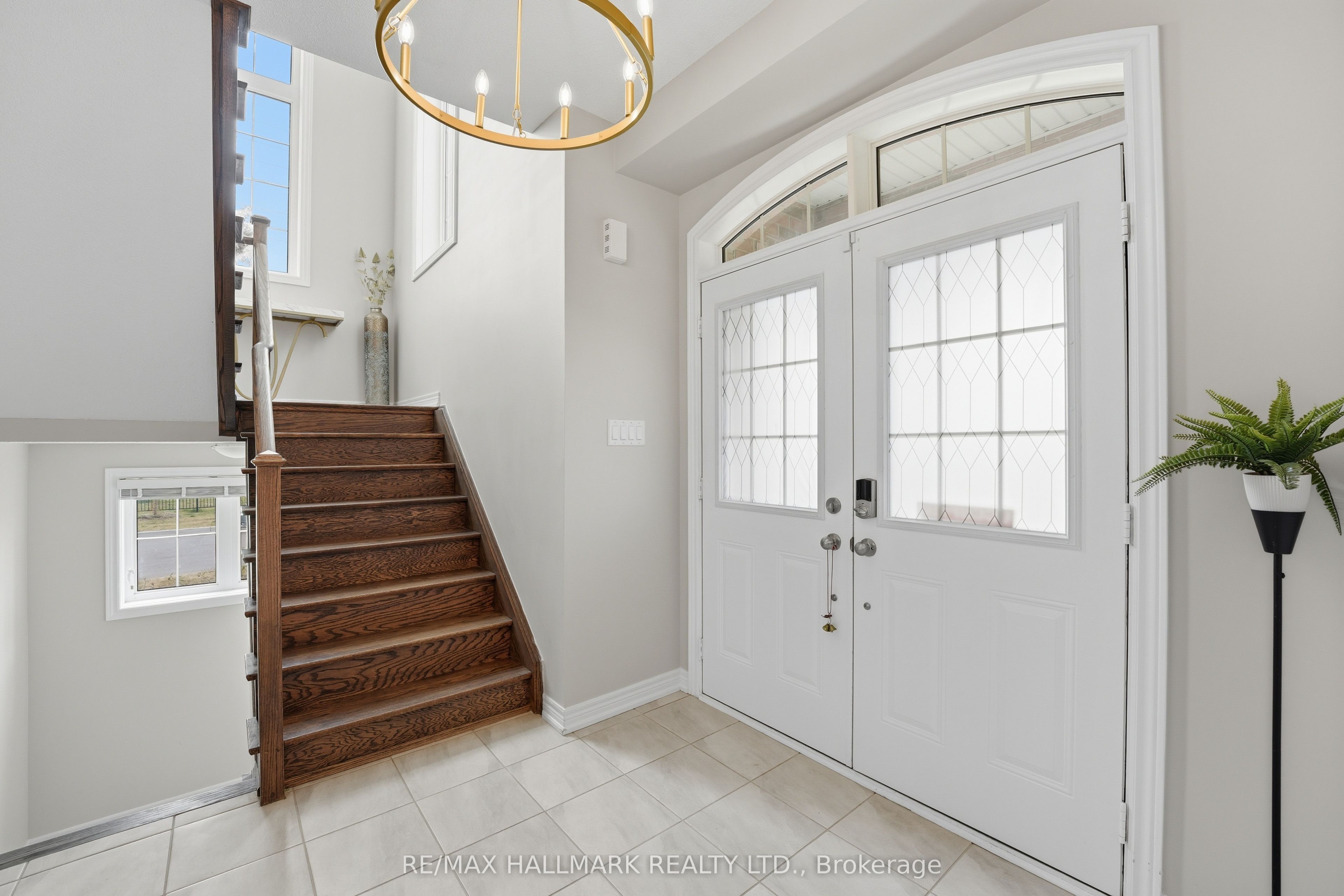 85 Adventura Road