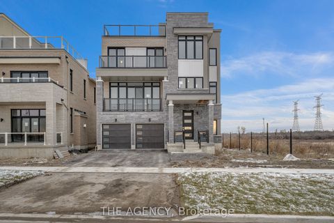 275 Port Darlington Road Clarington ON L1C 4B1