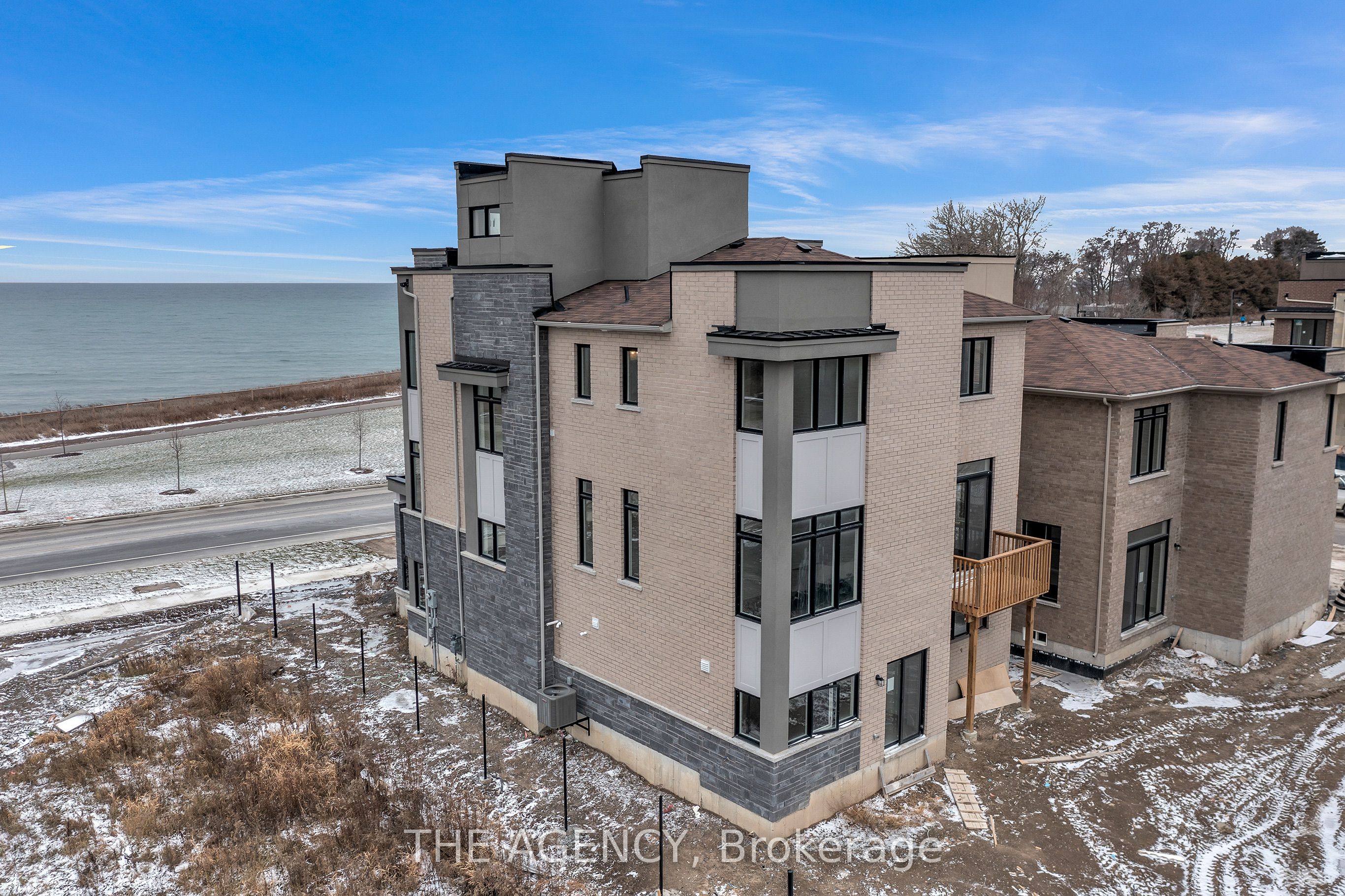 275 Port Darlington Road