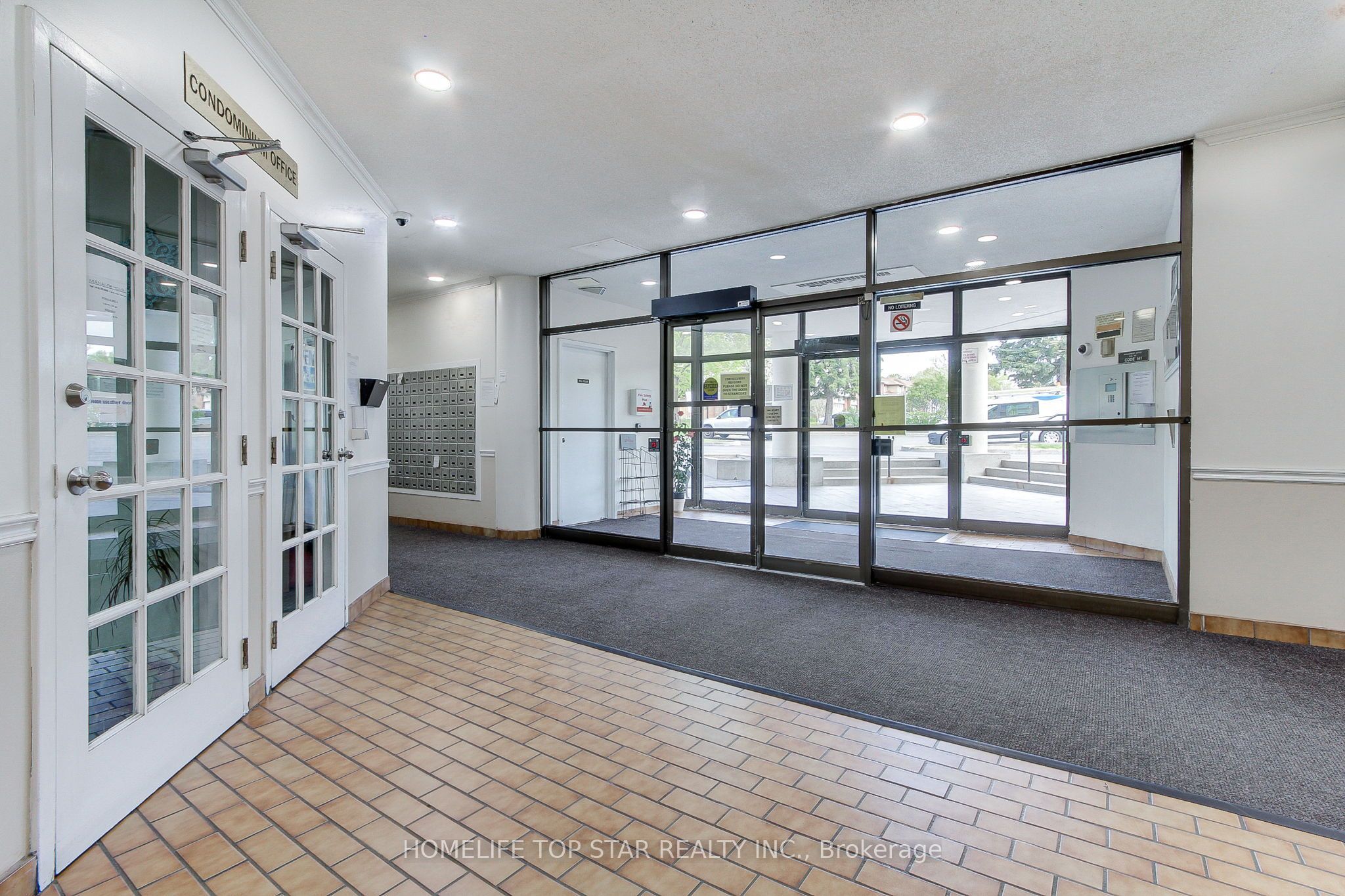 5580 Sheppard E Avenue 613