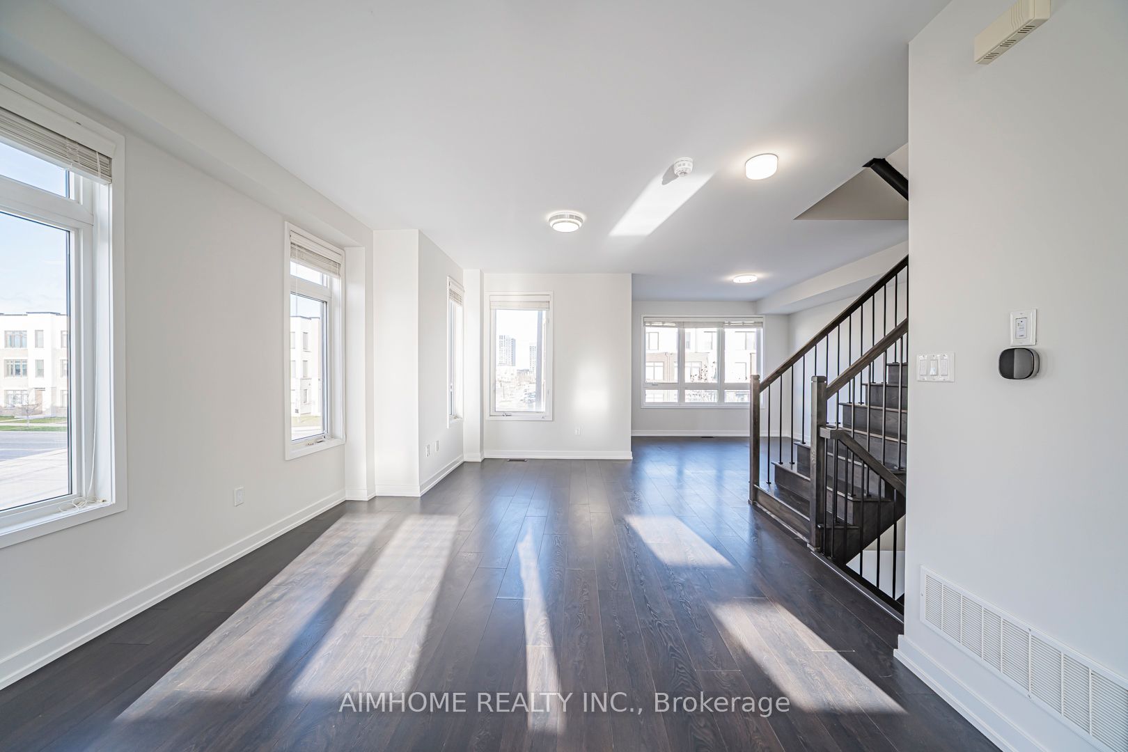 220 Beaveridge Avenue