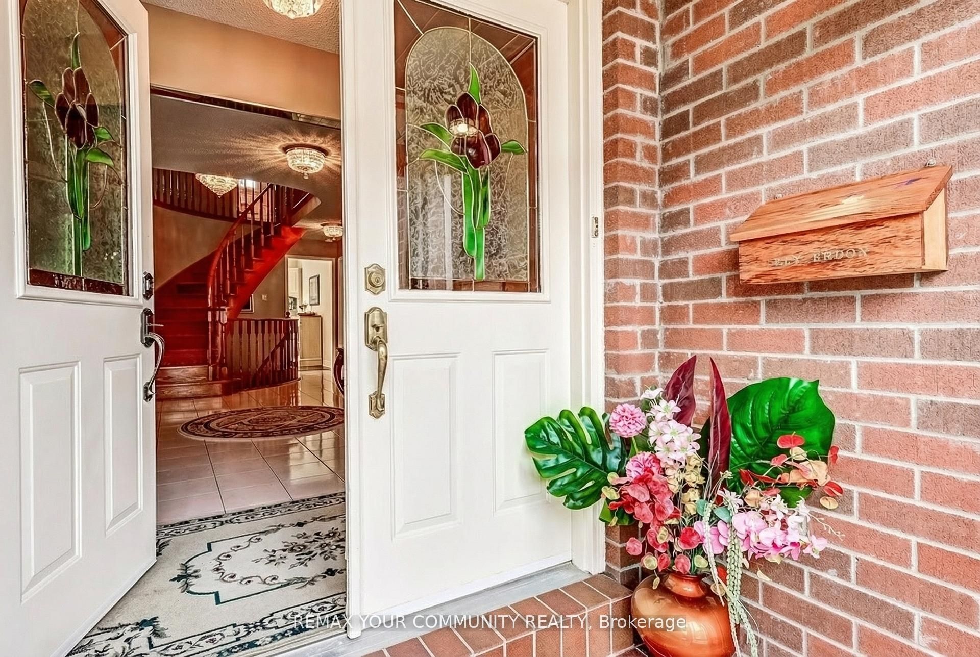 139 Larkin Avenue
