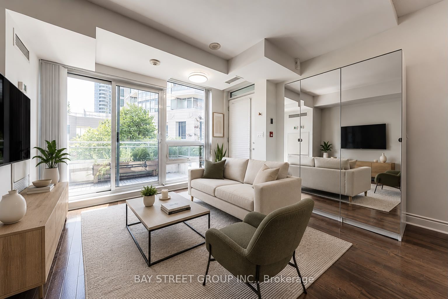 31 Olive Avenue 221