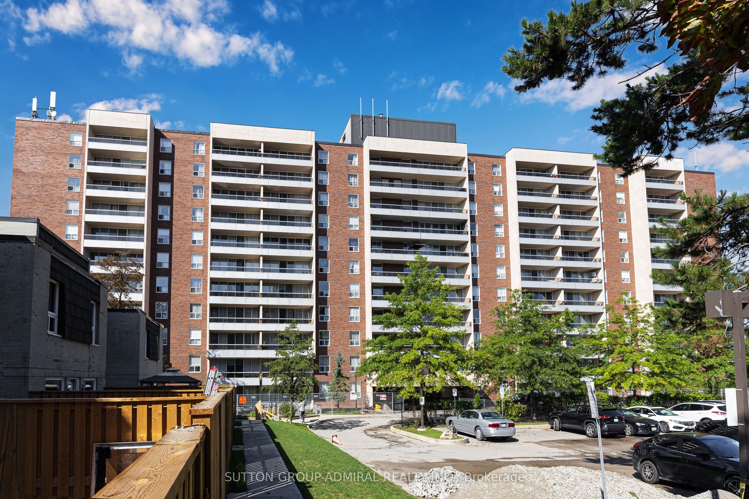 31 Four Winds Drive 503