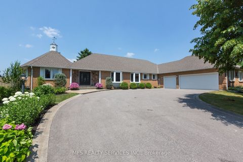 8 Marilyn Avenue Whitchurch-Stouffville ON L0H 1G0