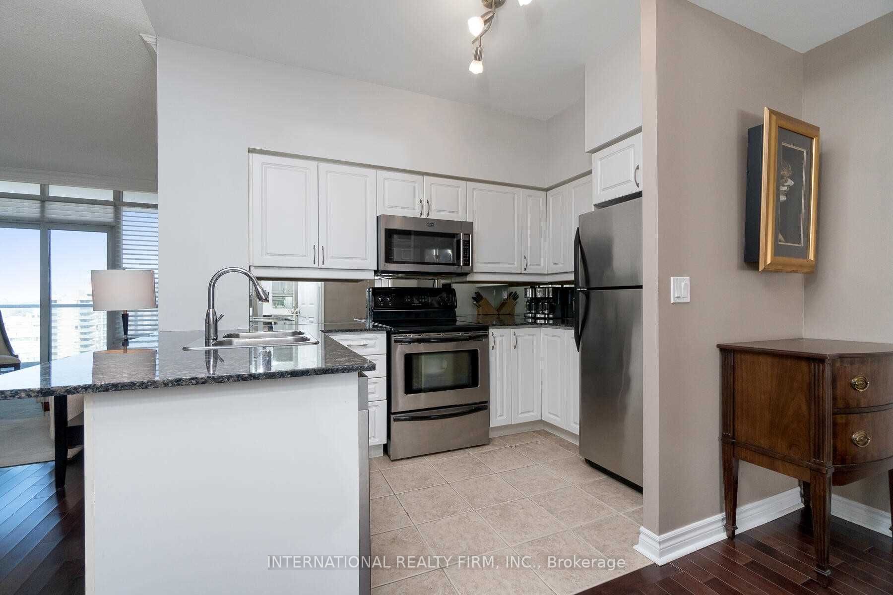 388 Prince Of Wales Drive 2004