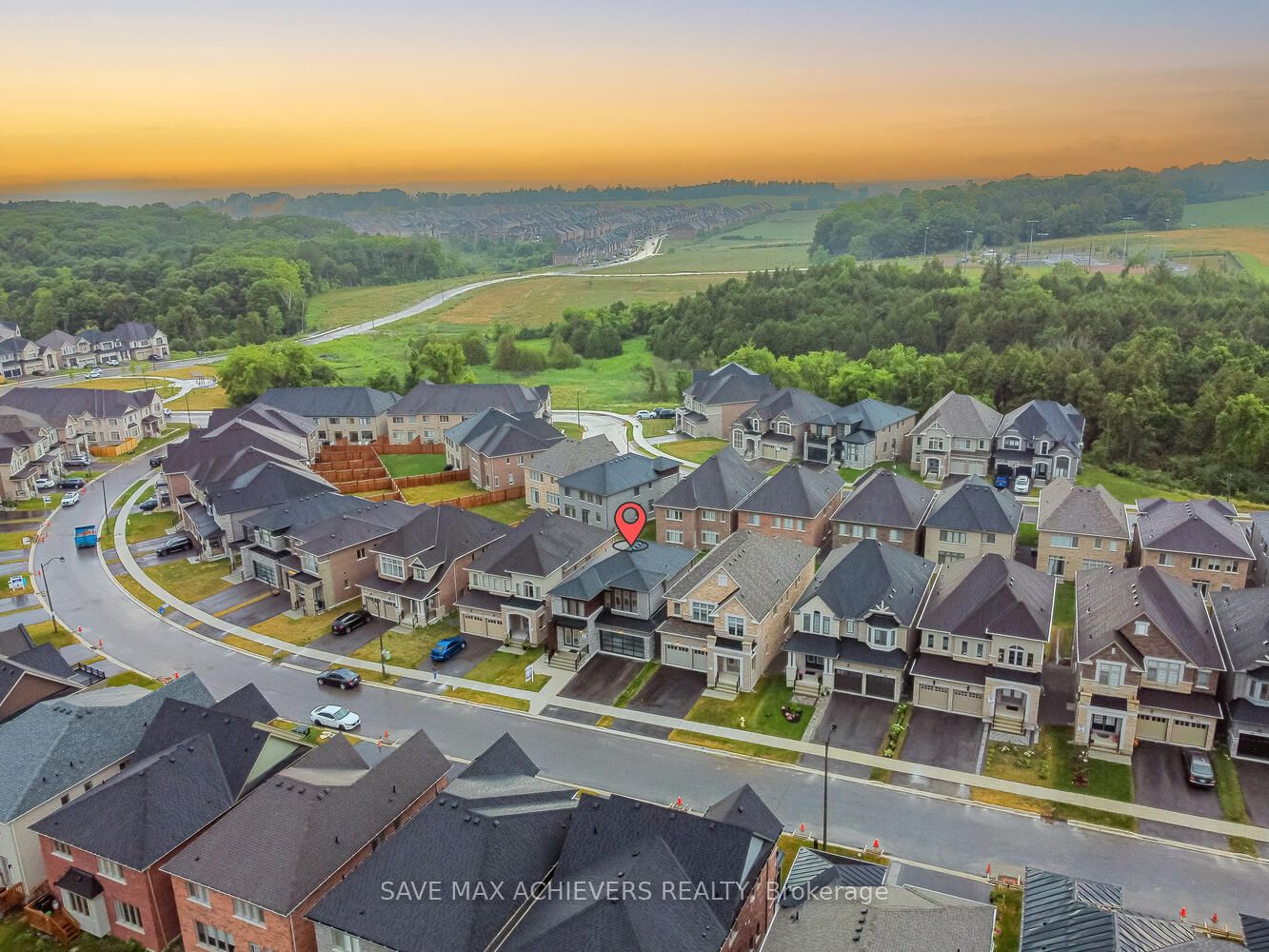 74 KENTLEDGE AV Avenue