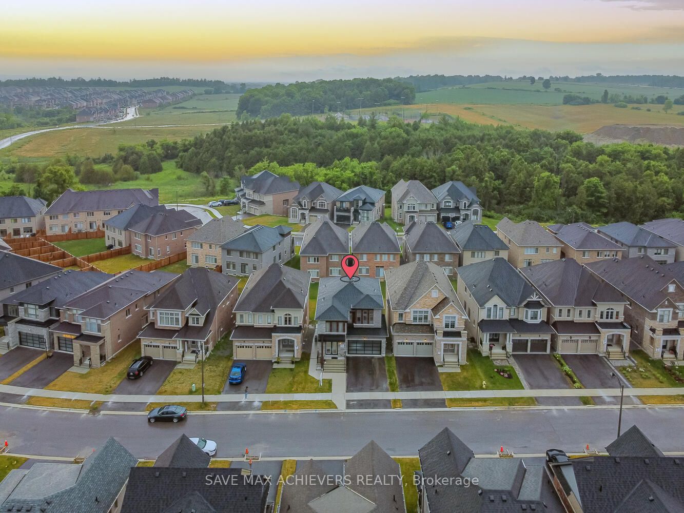 74 KENTLEDGE AV Avenue