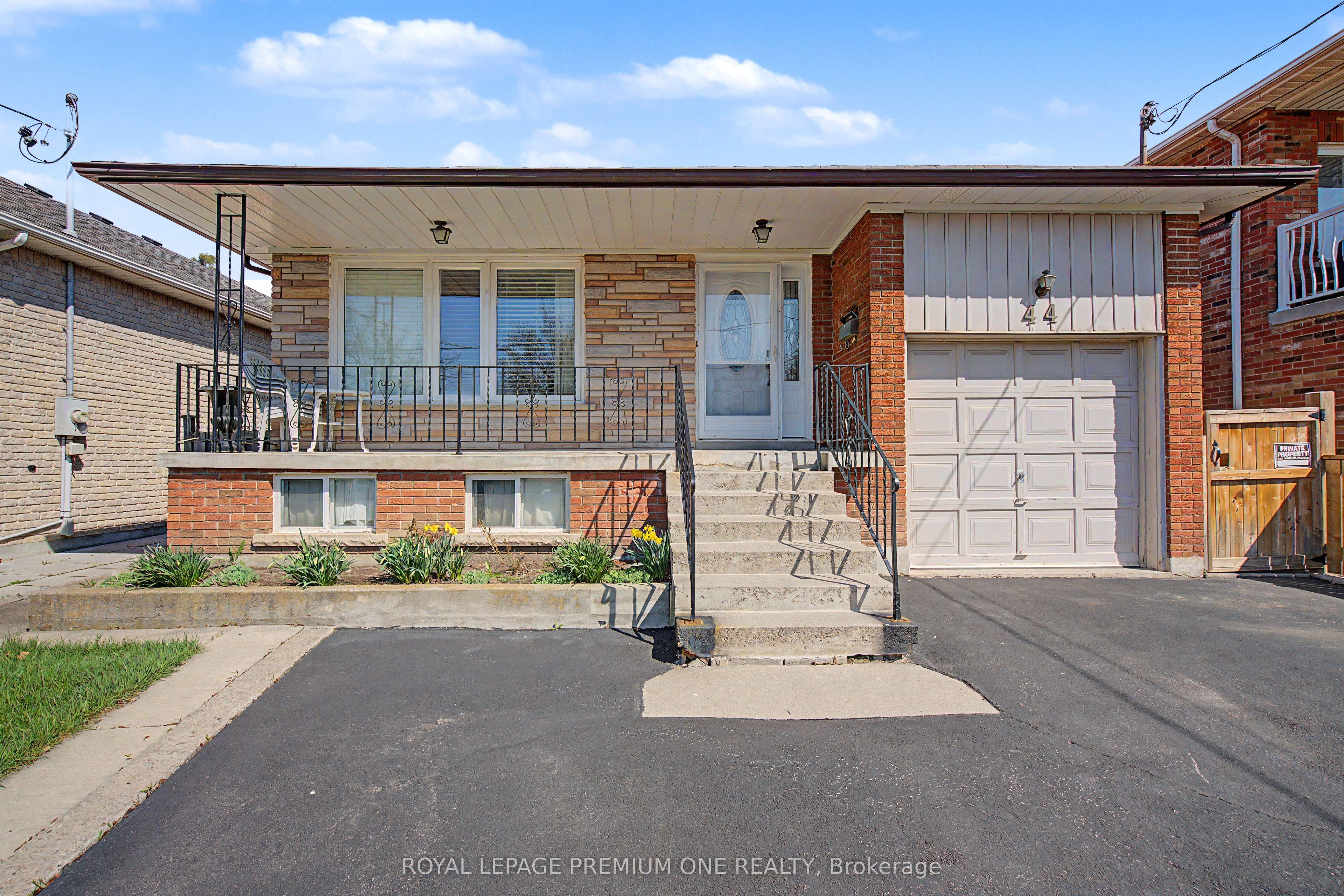 44 Ellerby Square N