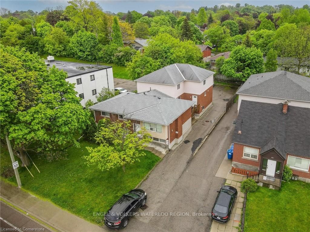 155 University Avenue E