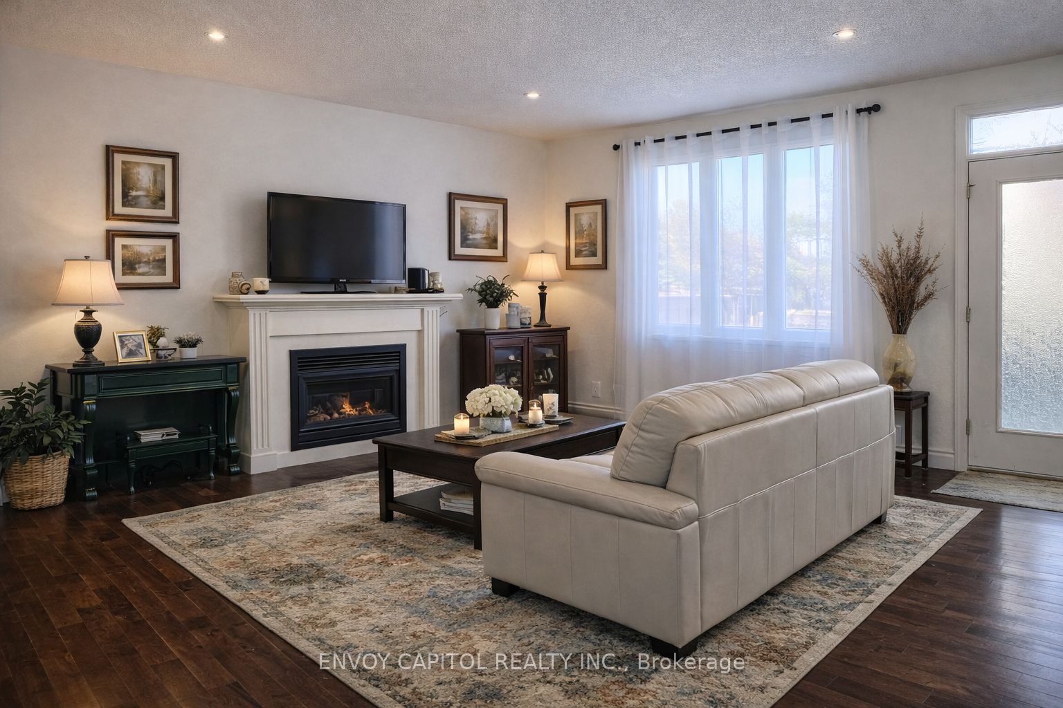 402 Palamino Place