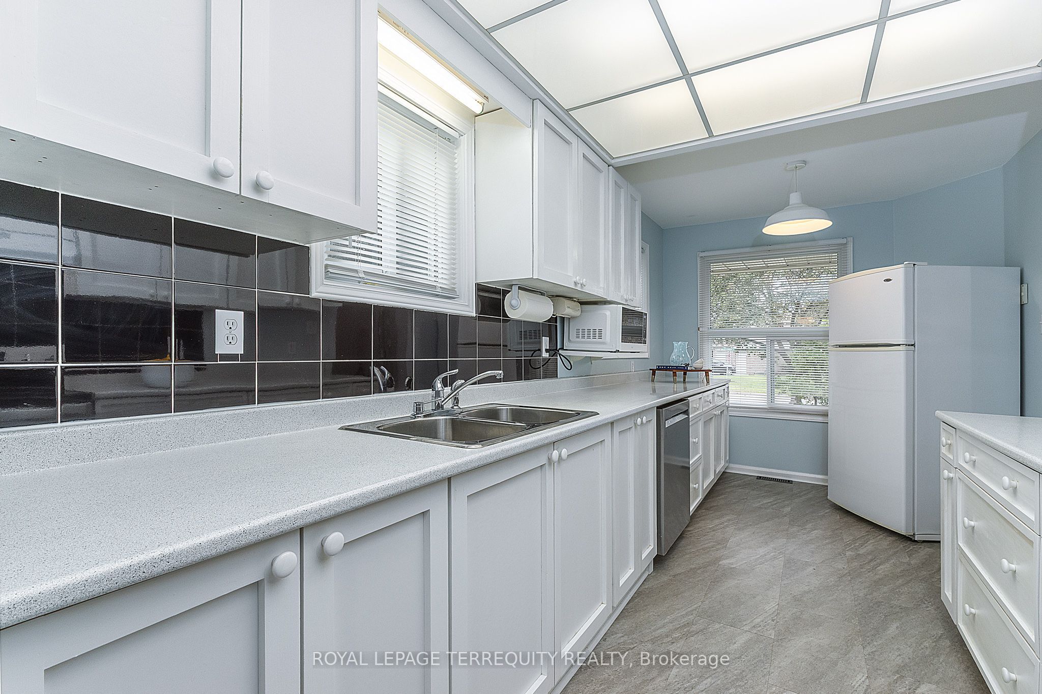 182 Chatfield Drive