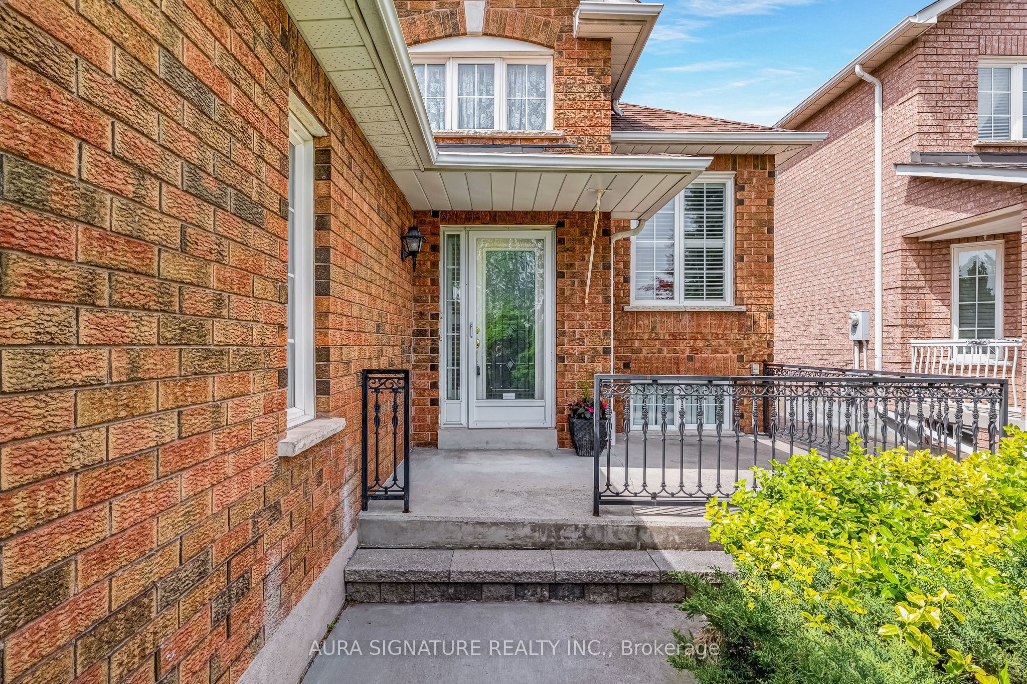 30 Graceview Court