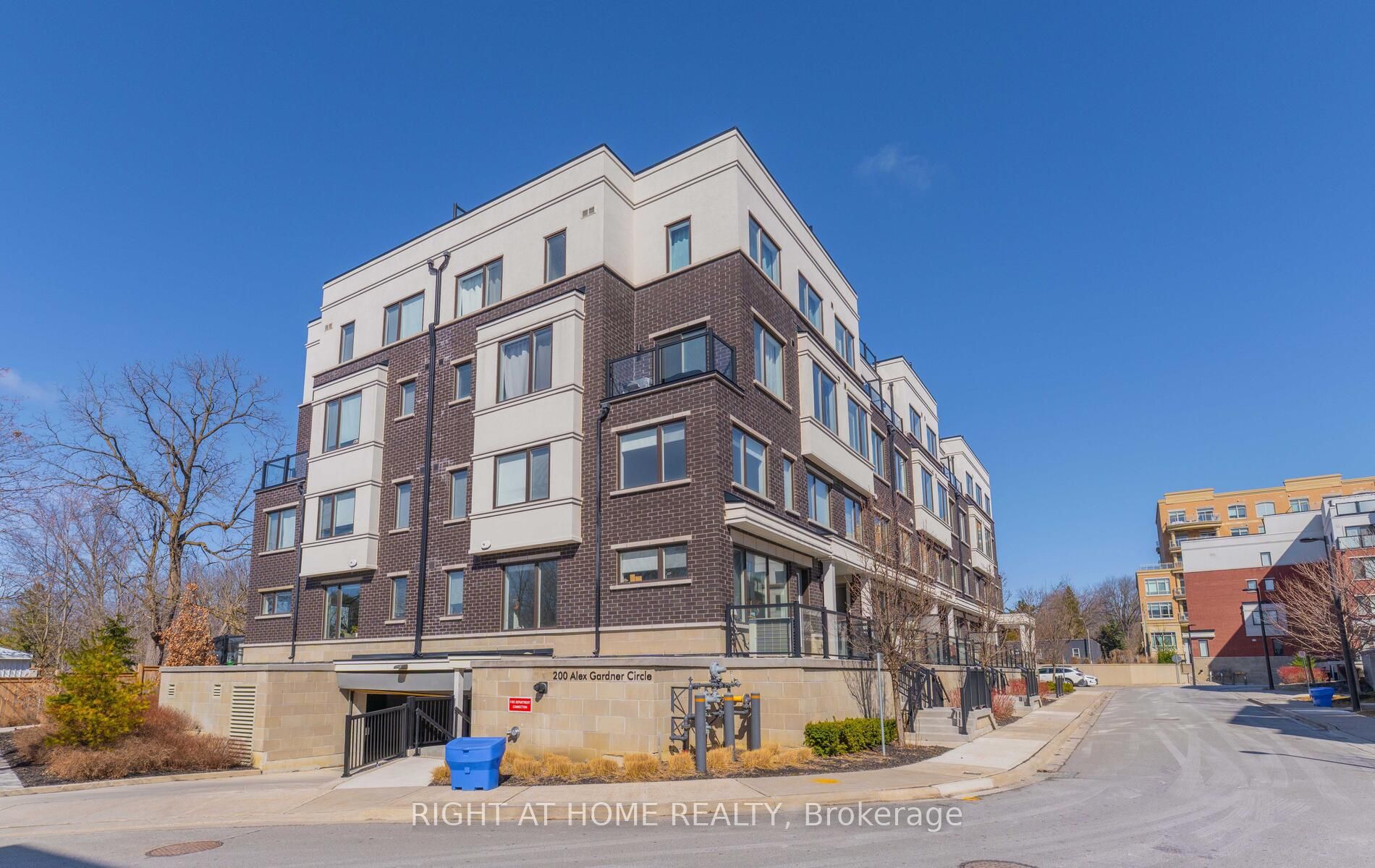 200 Alex Gardner Circle 34