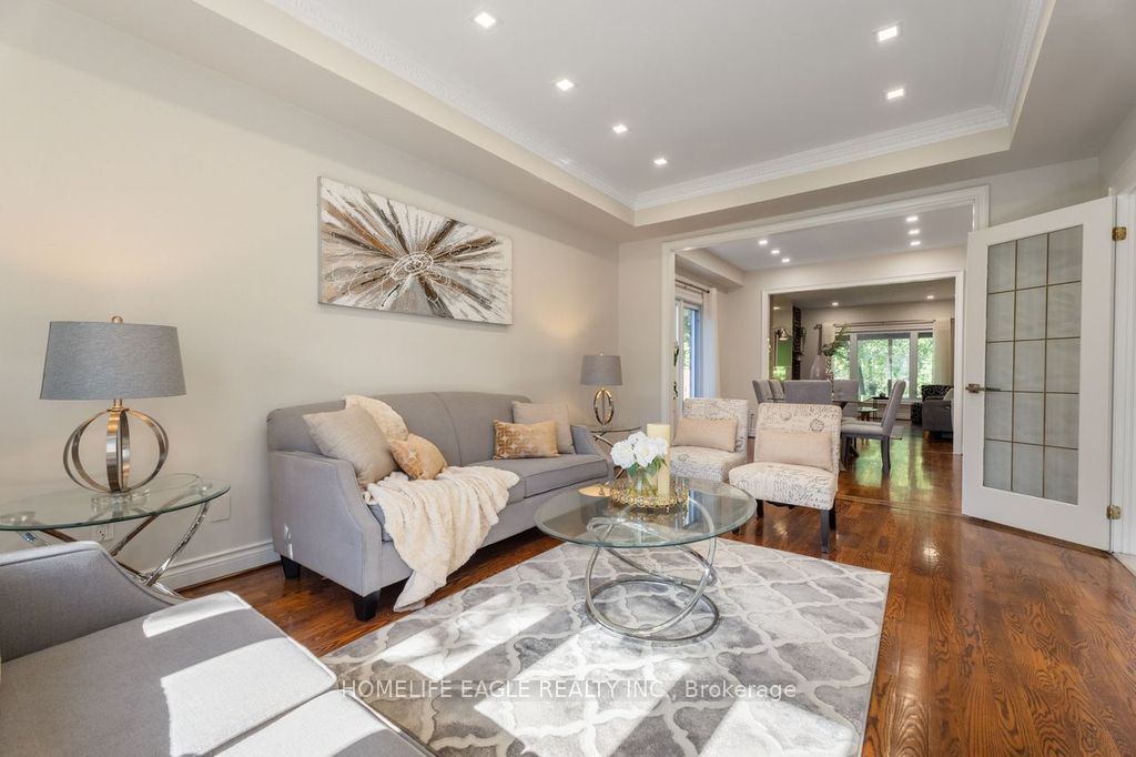 118 May Avenue
