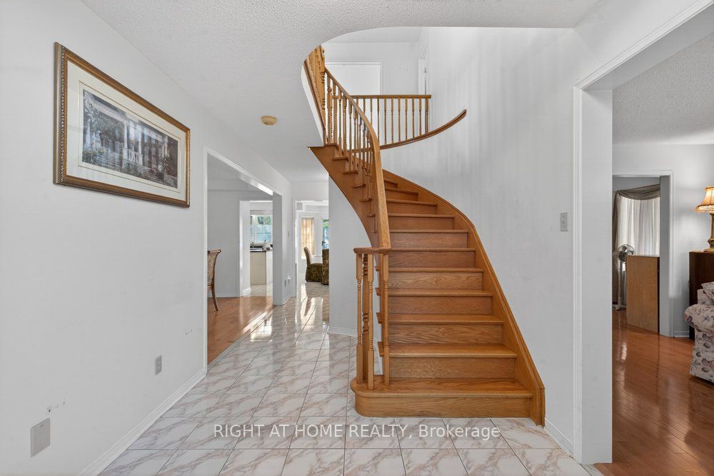 130 Eagleridge Drive