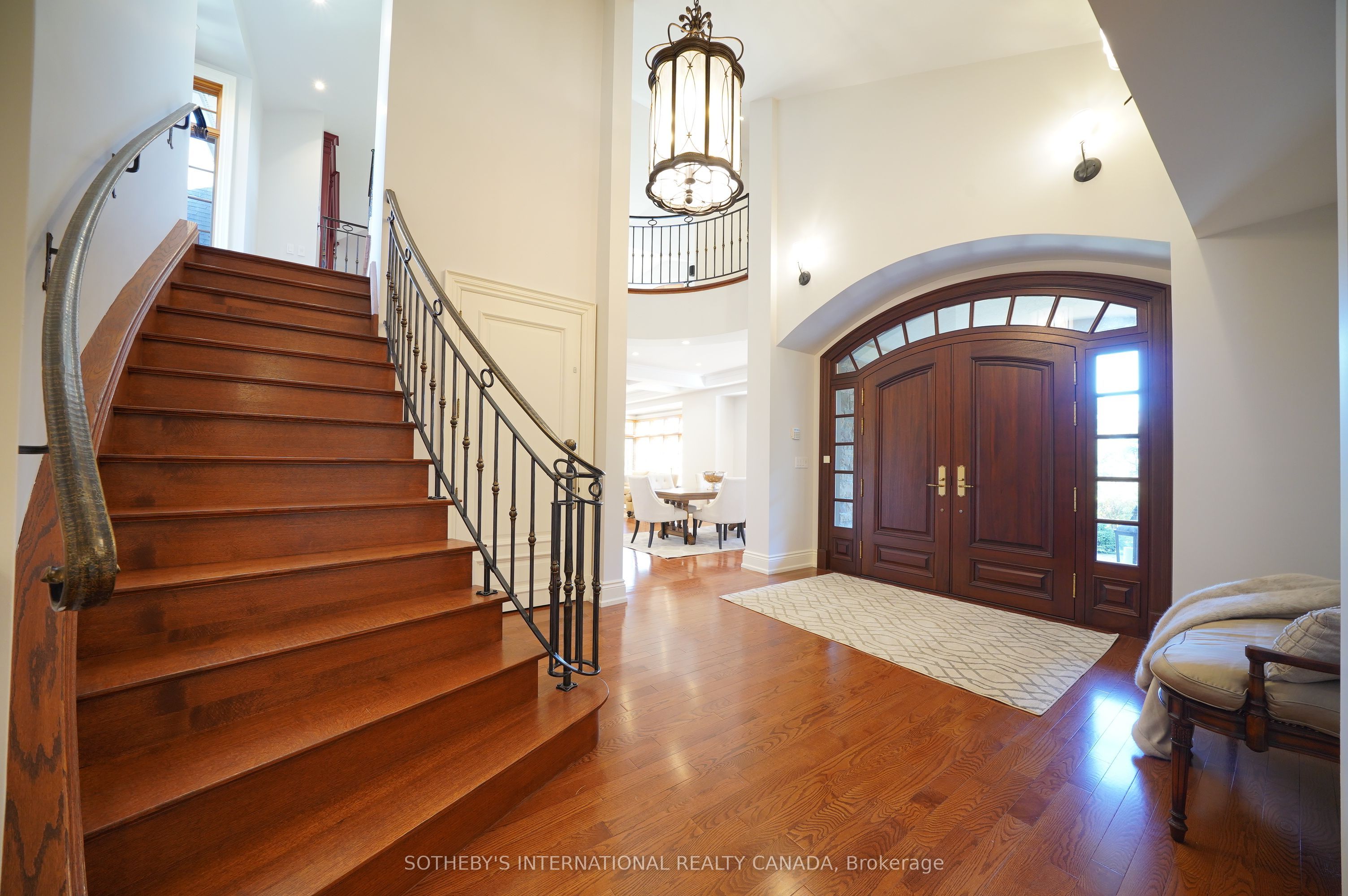 5088 Escarpment Side Road