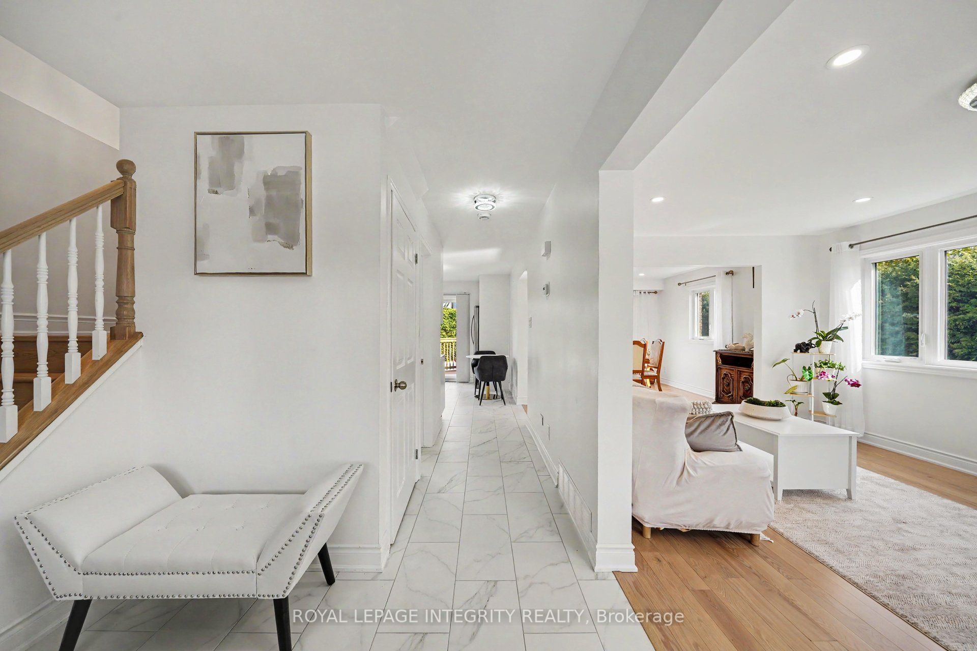 1 Elderwood Trail