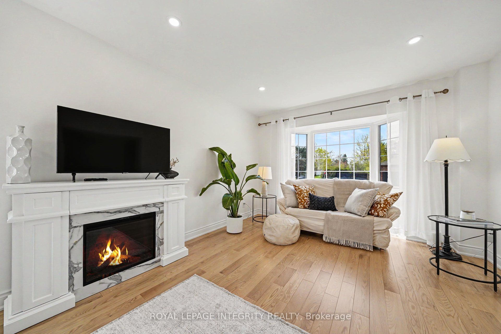1 Elderwood Trail