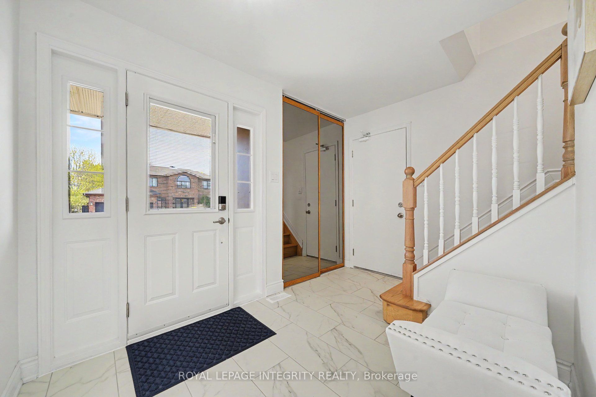 1 Elderwood Trail