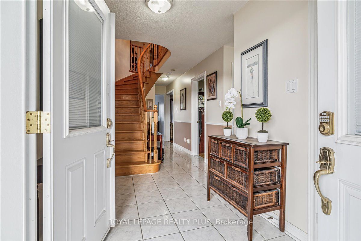 3561 Old Orchard Park Drive