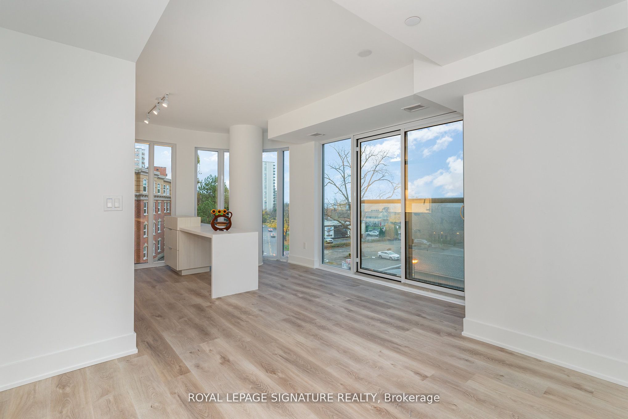 370 Martha Street 304