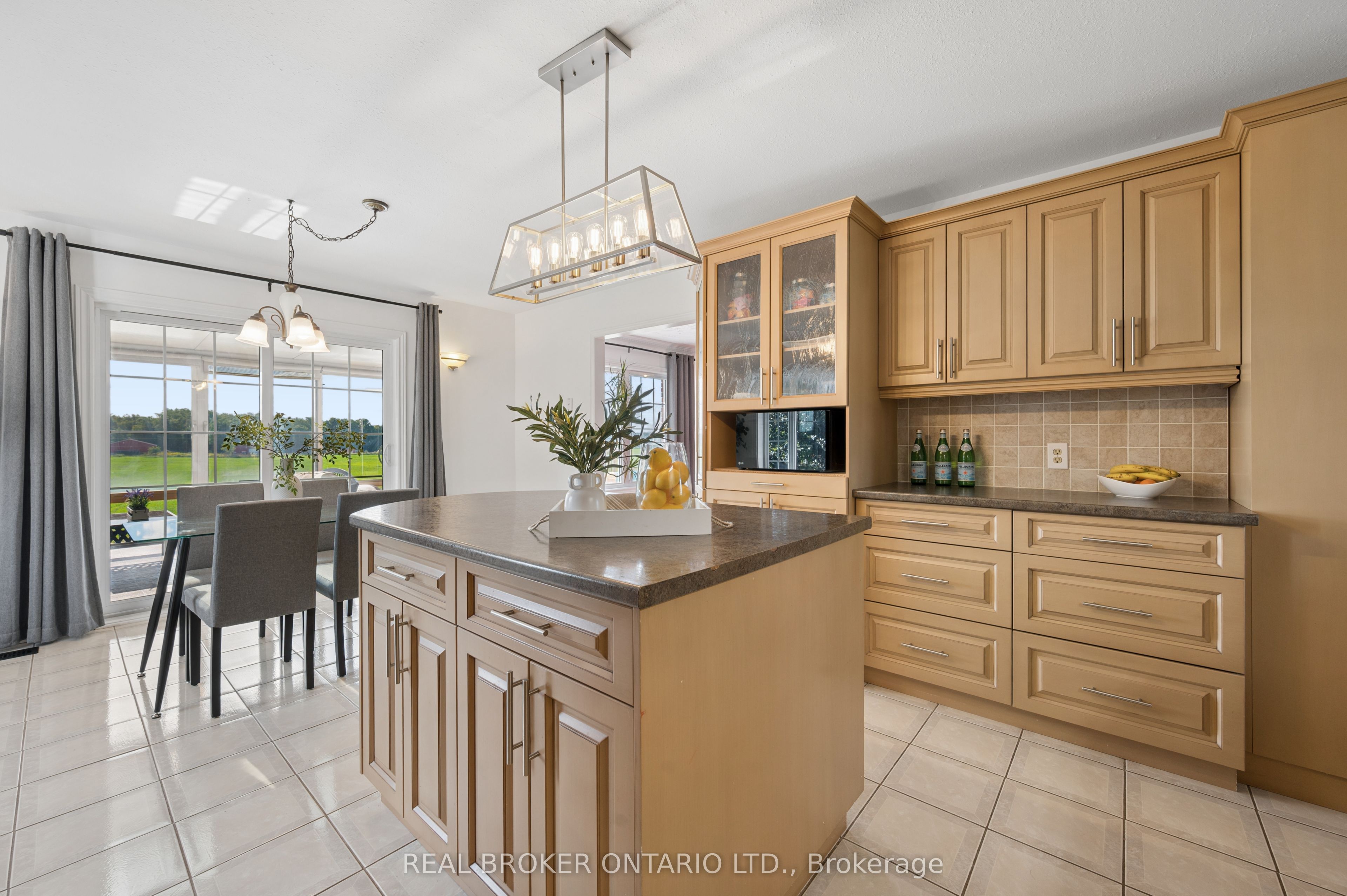 1049 Sheffield Road