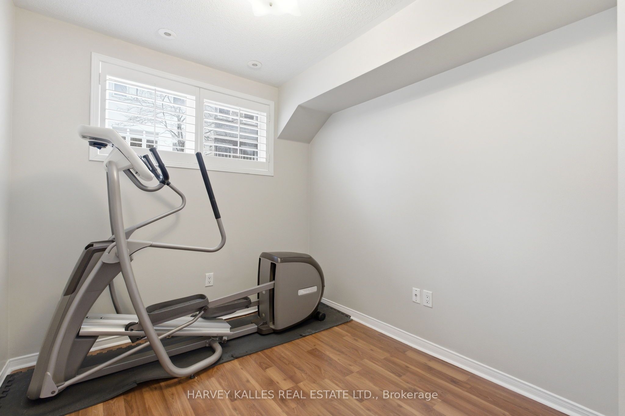 20 Turntable Crescent 18