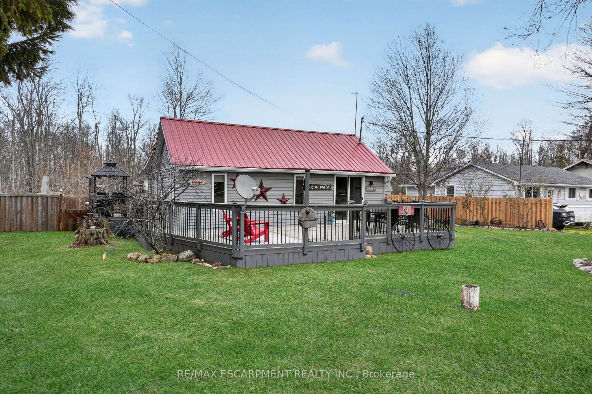 282 BAYGROVE Line