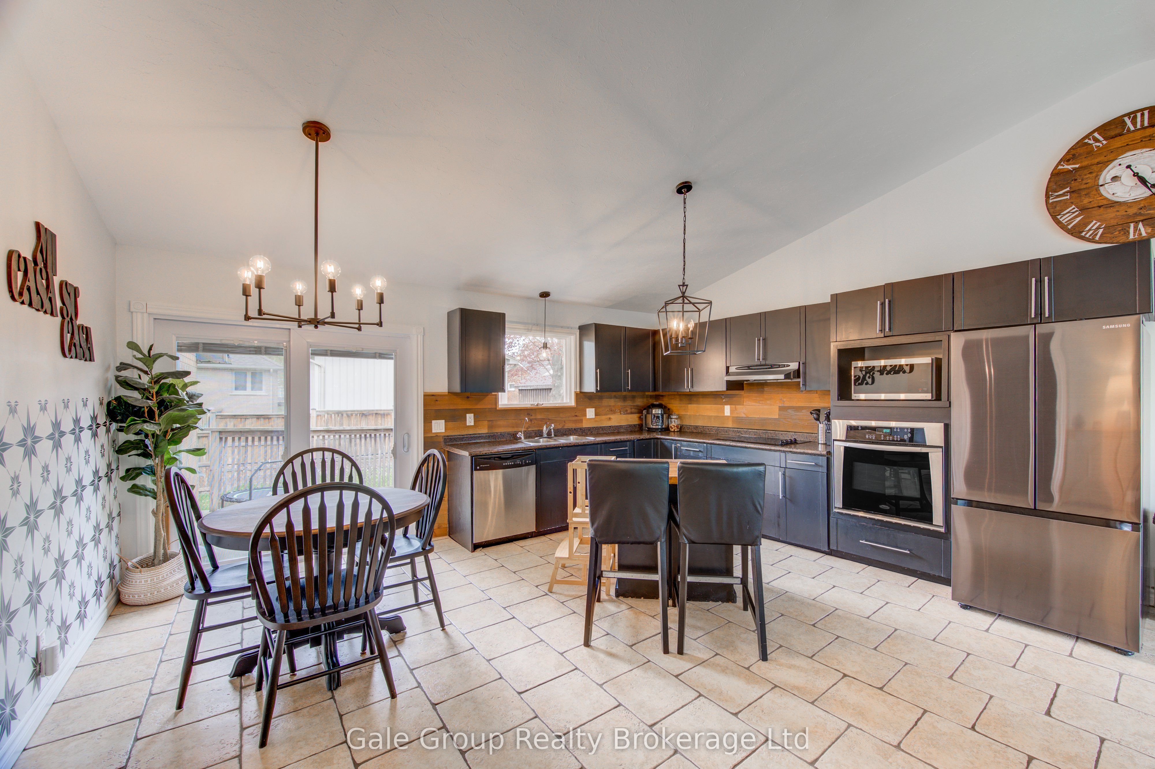 222 Caverly Road S