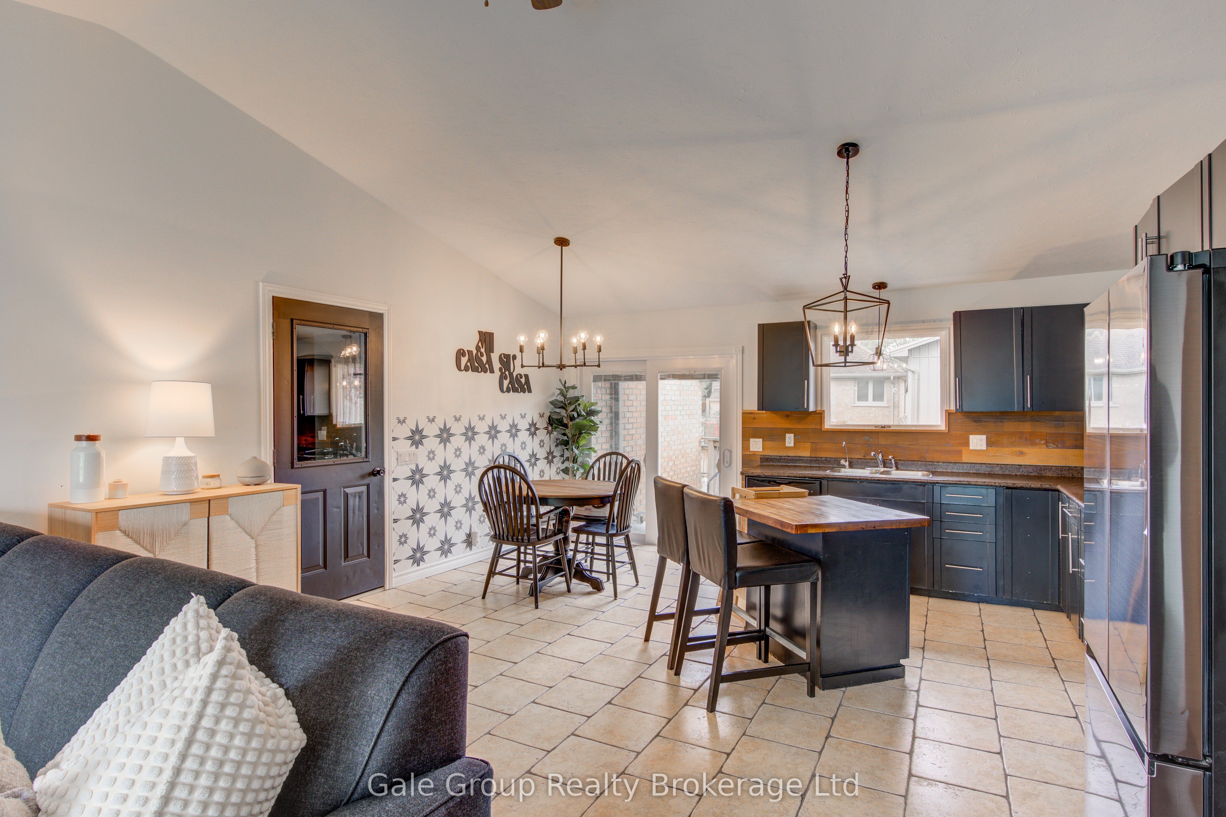 222 Caverly Road S