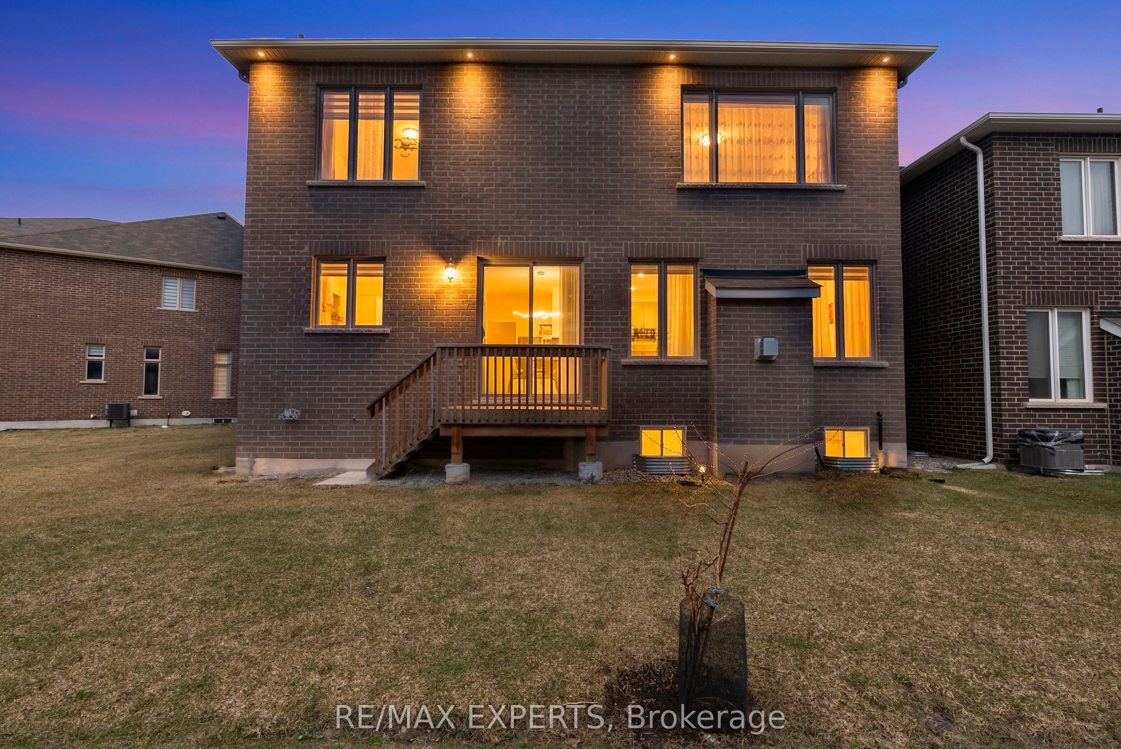 857 Magnolia Terrace