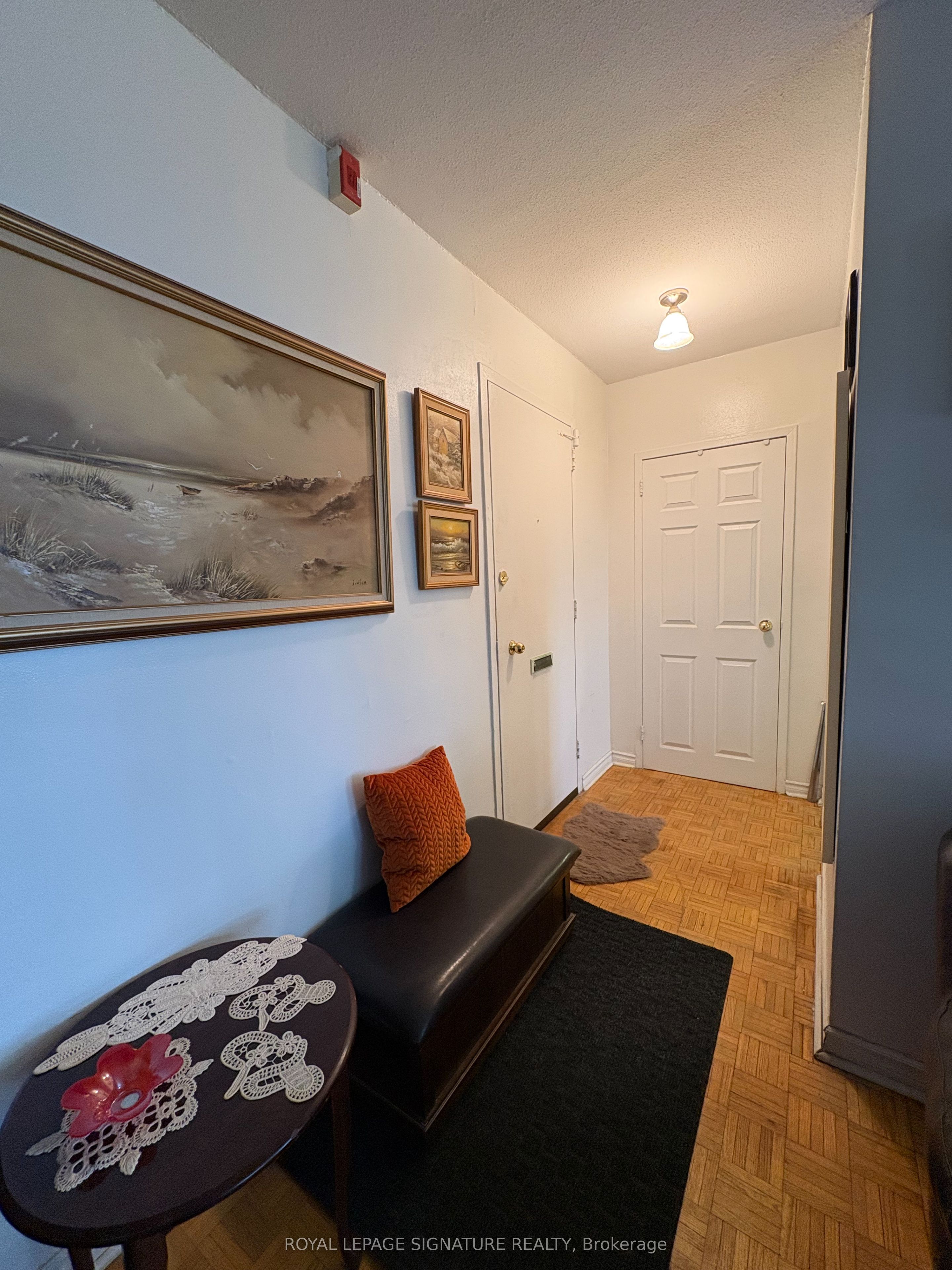 70 Old Sheppard Avenue 112