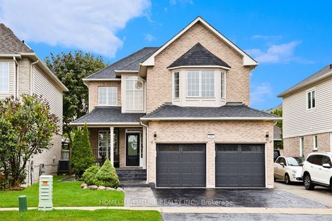 89 Eric Clarke Drive Whitby ON L1R 2T6