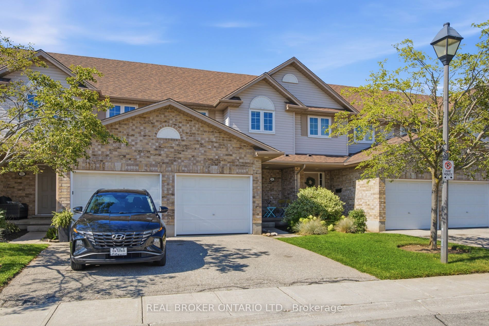 31 Schroder Crescent 5