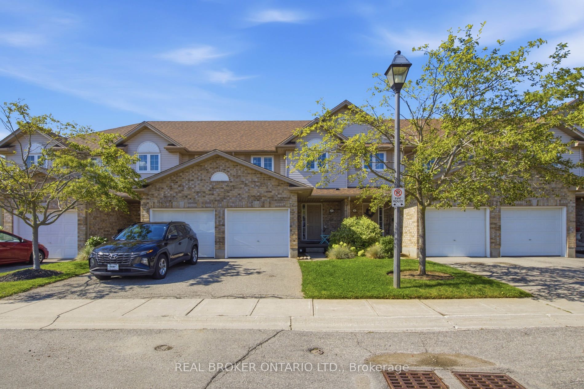 31 Schroder Crescent 5