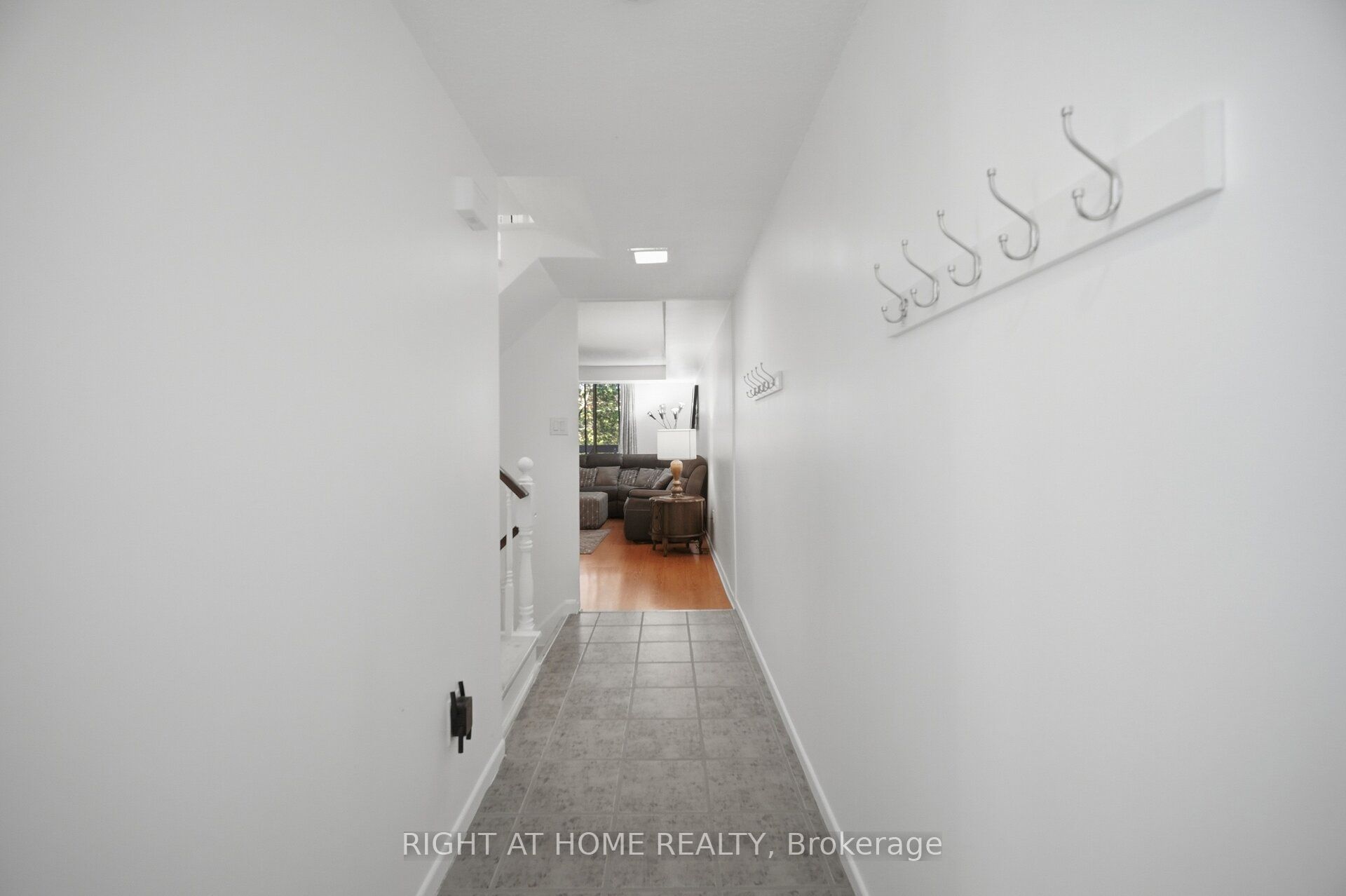 1250 Mississauga Valley Boulevard 108