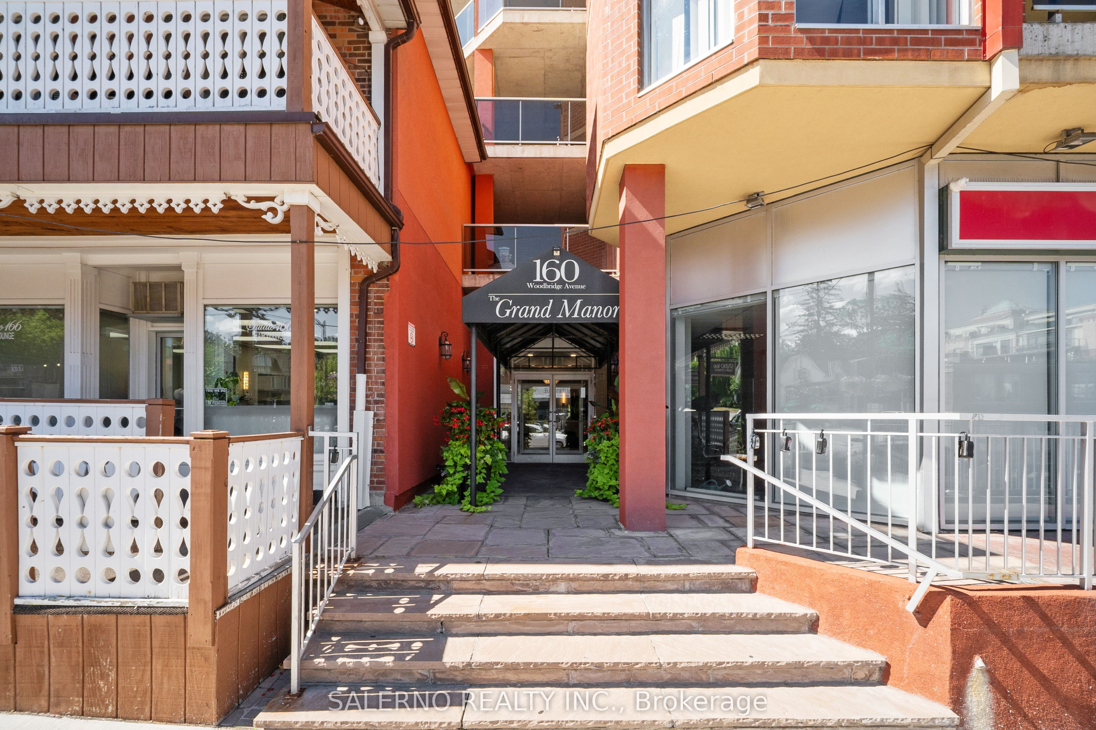 160 Woodbridge Avenue 505