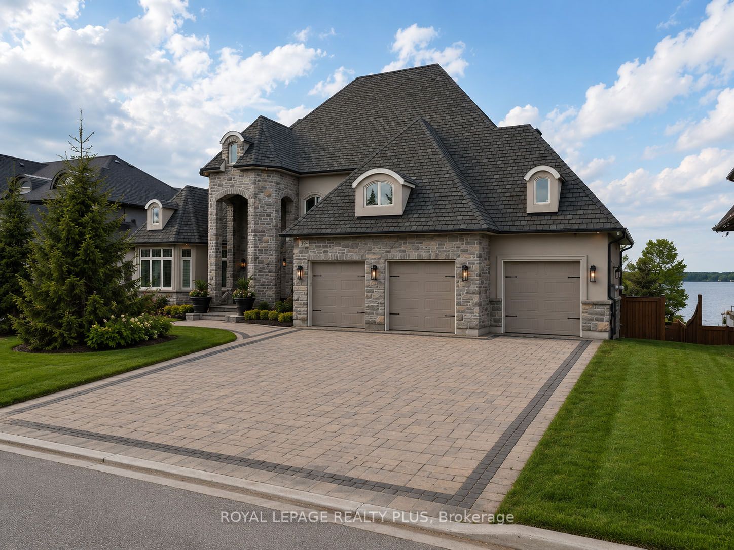 39 Plunkett Court