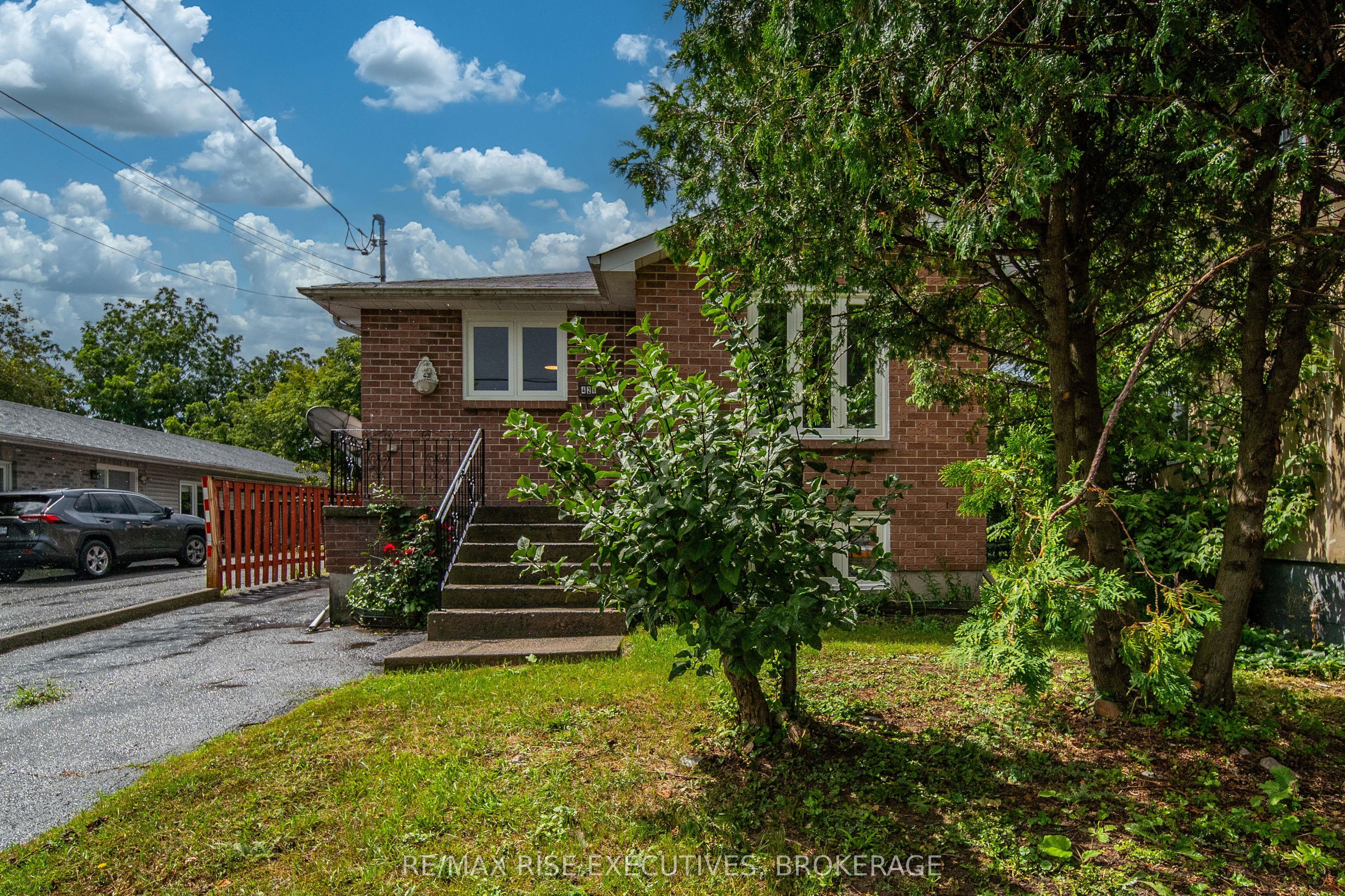 426 Montreal Street