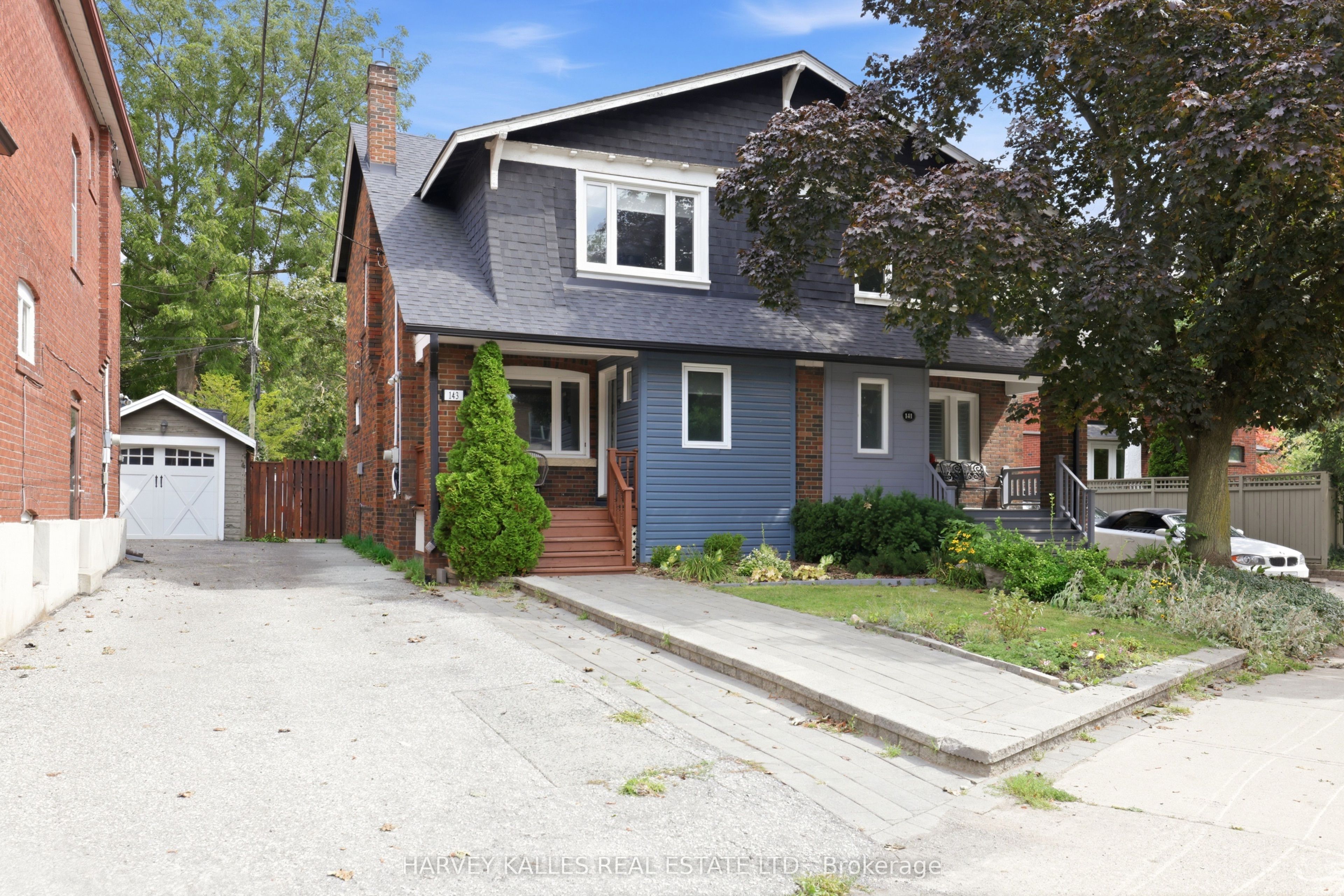 143 Forman Avenue