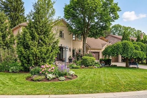 30 Deanbank Drive Markham ON L3T 1Z3