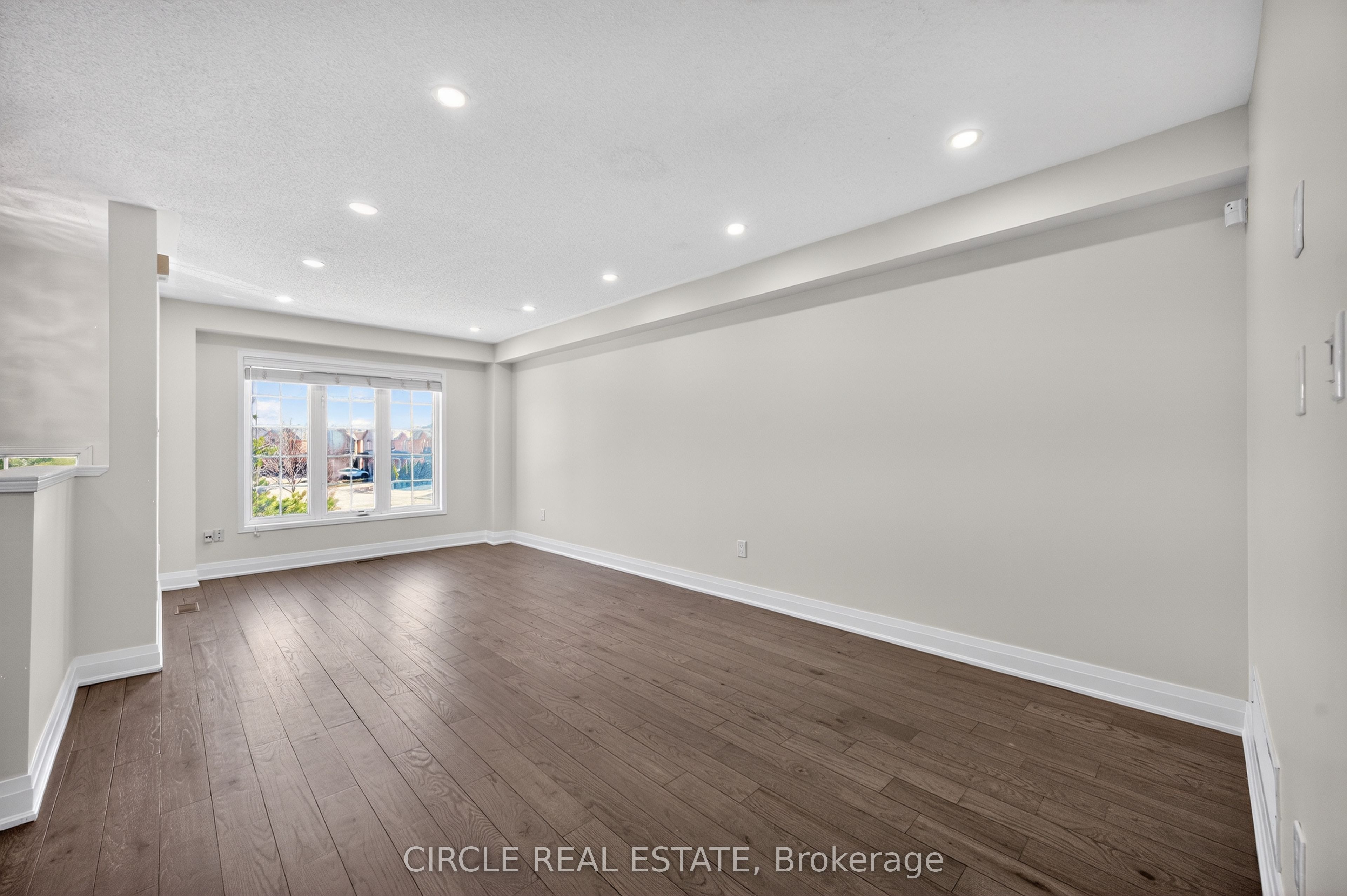 4950 Albina Way 4